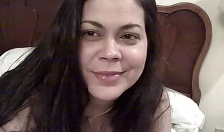 Nhóm trong một hộp quay len sex moi nhat đêm