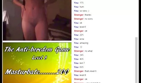 Hàm phim sex gai xinh nhat ban moi nhat răng trắng của một mulatto hàng ngày, thổi kèn,