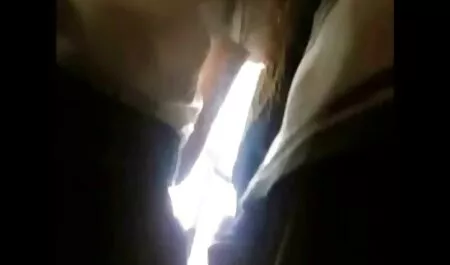 Tình dục sao Victoria Brown thang máy lớn video sex mới nhất