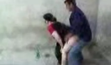 Hói biết làm thế sex nhật mới nào để có quan hệ tình dục với cô gái này