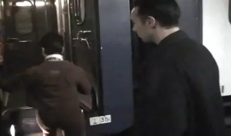 Tuyệt dit moi nhat vời, cơ vòng căng