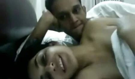 Quý cô hài lòng phim sex moi nhat hd của cô người yêu của mình