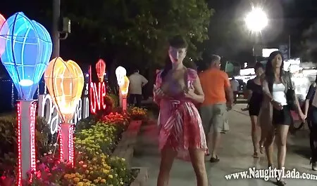 Tóc vàng, có phim lau xanh moi nhat quan hệ tình dục với một người da đen